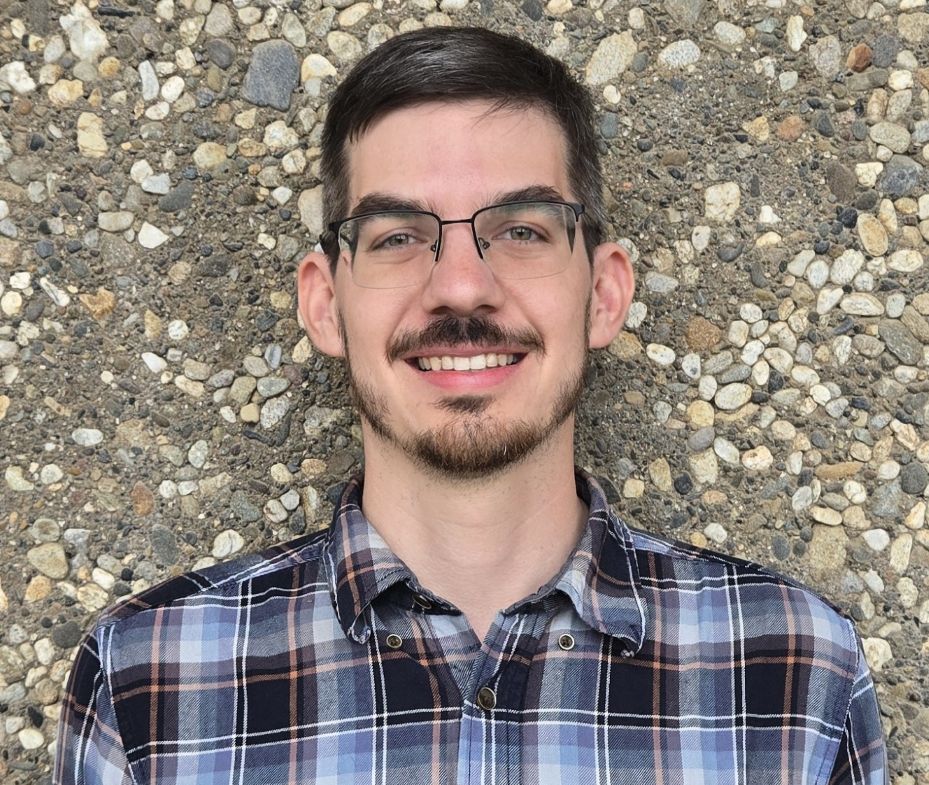 jacob-ewald-headshot